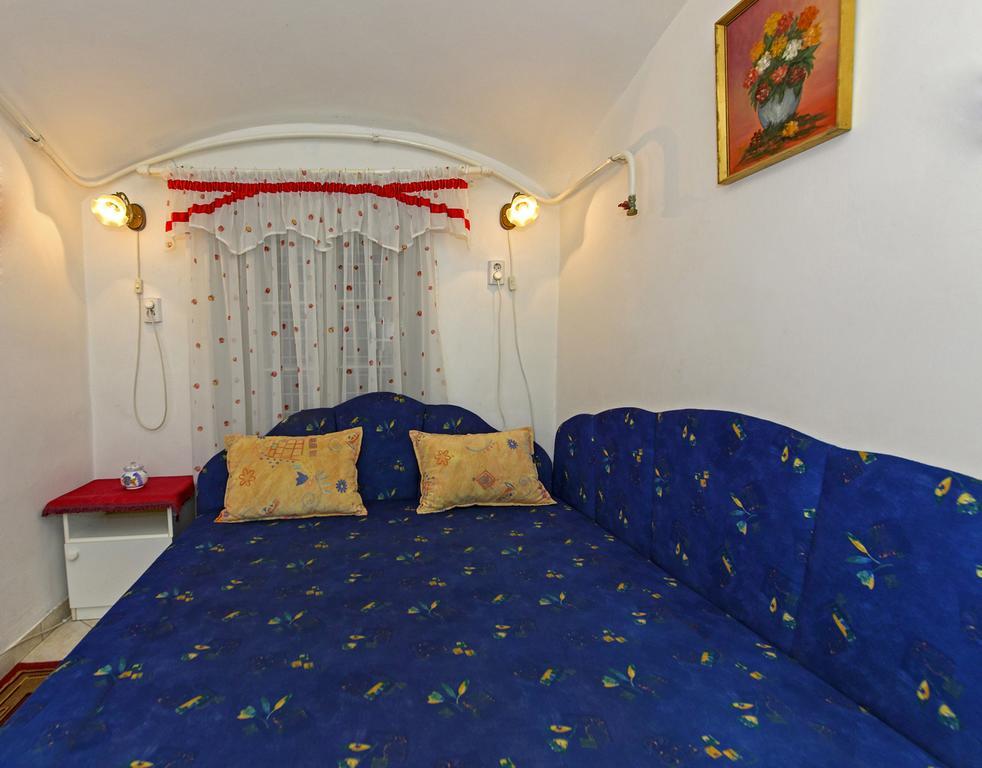 Barokk Vendégház Eger Habitación foto
